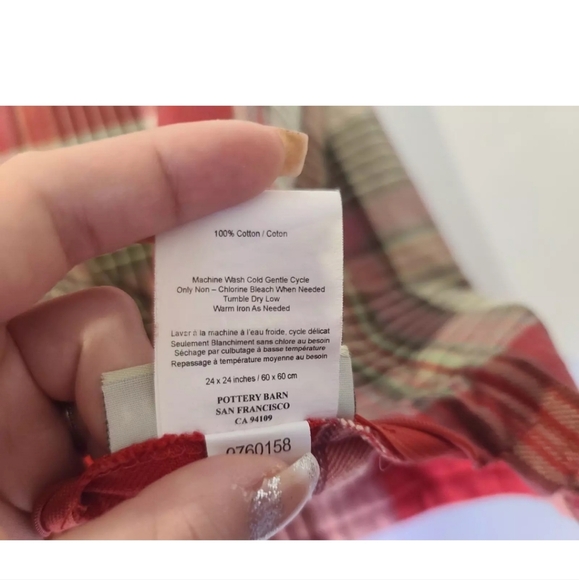 Pottery Barn Red Tan Cream Plaid Jackson Pillow Sham Set Of 2 24" X 24" - Picture 8 of 8